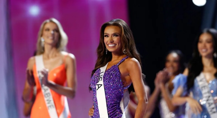 Miss USA prioriza cuidar su salud mental y renuncia a corona