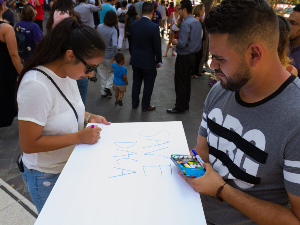 Tribunal de EE.UU. revisa la legalidad de DACA