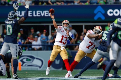 Los 49ers vencen a los Seahawks 17–13 en un final de infarto