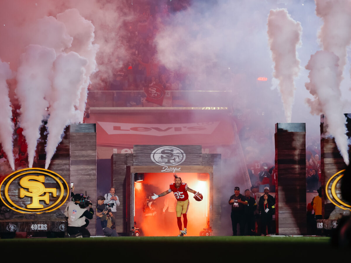 Los 49ers se apoyaron en una defensa implacable para sacar una victoria 20–9 sobre los Carolina Panthers, en el Levi’s Stadium. Sergio Estrada, Alianza News